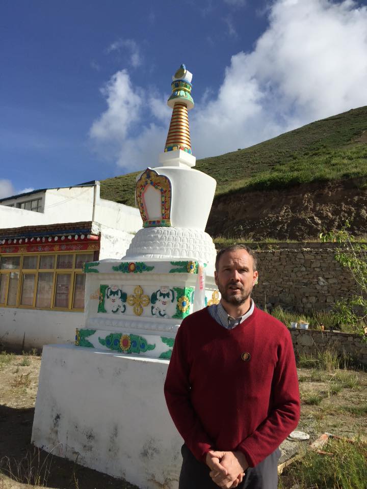 The 14th Gyalwang Karmapa's stupa, where he passed away at the Palace of Great Bliss retreat, above Thrangu Monastery, Yushu.